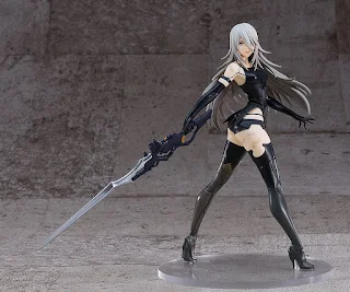 Figura POP UP PARADE de A2 de NieR: Automata Ver1.1a, esculpido detallado y diseño dinámico.