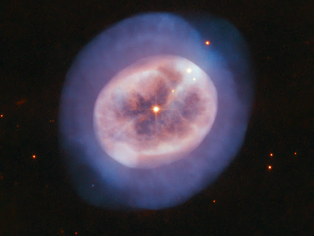 nebula-planeter-ngc-2022-informasi-astronomi