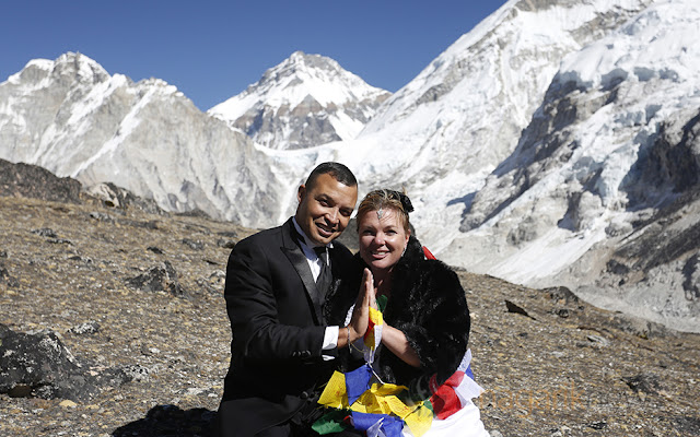 Honeymoon in Kalapatthar Nepal