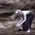 عاجل  انتشار فيديو عن مخلوق آدمي غريب لفتاة بصخرة إيموران بتمراغت اكادير