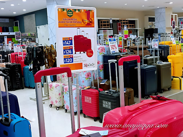 Jualan Mega Ulang Tahun Lulu Hypermarket Setia City Mall