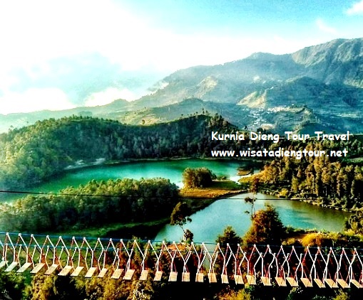 jembatan merah putih dieng