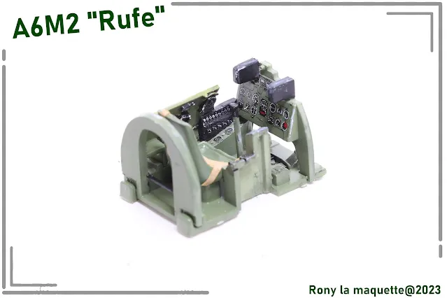 Le cockpit du A6M2-N Rufe de Tamiya au 1/48.