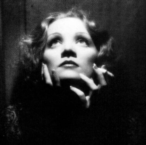 Marlene Dietrich - Wallpaper Image