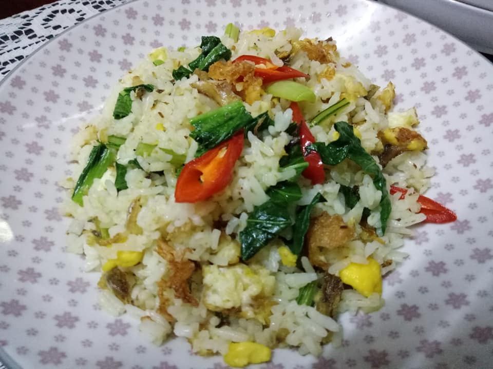 ! Selagi Nadi Ku Berdenyut !: Sarapan Nasi Goreng 