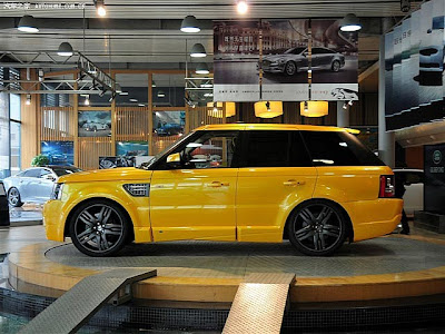 Yellow Range Rover Sport Overfinch