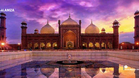 Lahore Landmarks: Essential Stops in the Heart of Pakistan