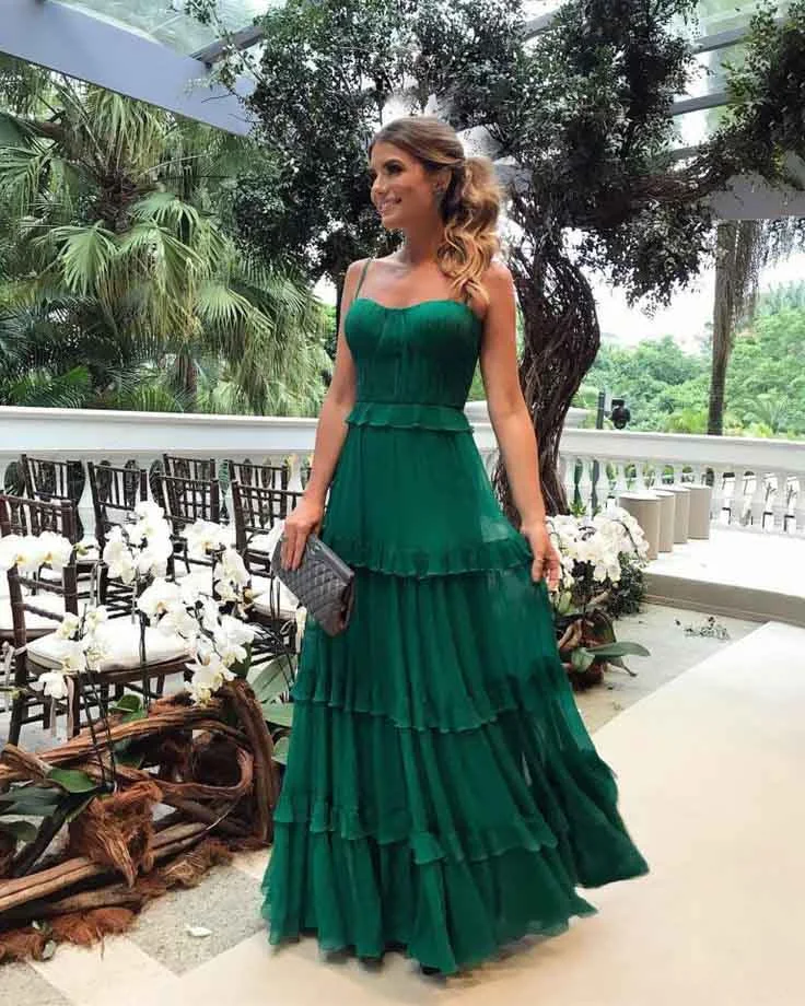O verde como protagonista dos looks de verão