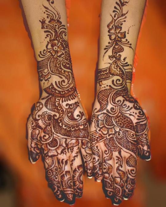 Are You looking wedding mehndi designs for hands and feet