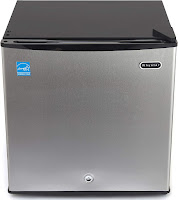 Whynter CUF-112SS Mini 1.1 Cubic Foot Energy Star Rated Small Upright Freezer, mini compact countertop freezer, lockable, reversible door, removable shelf, -10 to 2 degrees F, -23 to -16 degrees C