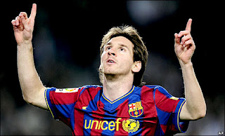 lionel messi happy after goal score