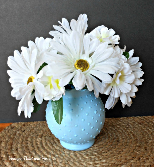 Vintage, Paint and more... DIY faux blue hobnail glass from Dollar Tree vase and craft paint