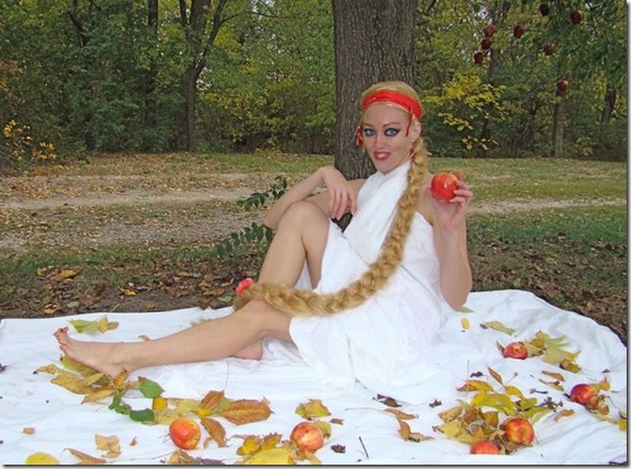 woman-loves-dress-up-6