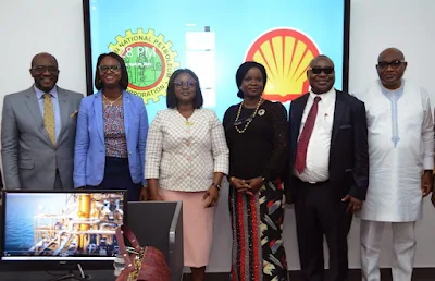 L-R: Delta Sate Honourable Commissioner for Oil and Gas, Prince Emmanuel Amgbaduba; Managing Director, Shell Nigeria Exploration and Production Company Limited (SNEPCo), Mrs. Elohor Aiboni; Delta State Commissioner for Science and Technology, Mrs. Jennifer Adesen- Efeviroro ; Deputy Manager, External Affairs Department, National Petroleum Investment Services (NAPIMS), Mrs. Edith Bunmi Lawson; Vice Chancellor, Federal University of Petroleum Resources, Effurun, Delta State ,Professor Akpofure Rim-Rukeh; and Mr. Evans Krukrubo, Manager, Corporate Relations, The Shell Petroleum Development Company of Nigeria Limited (SPDC ) at the inauguration of a 100-seater two storey fully furnished and equipped Information and Communication Technology (ICT) building at FUPRE…