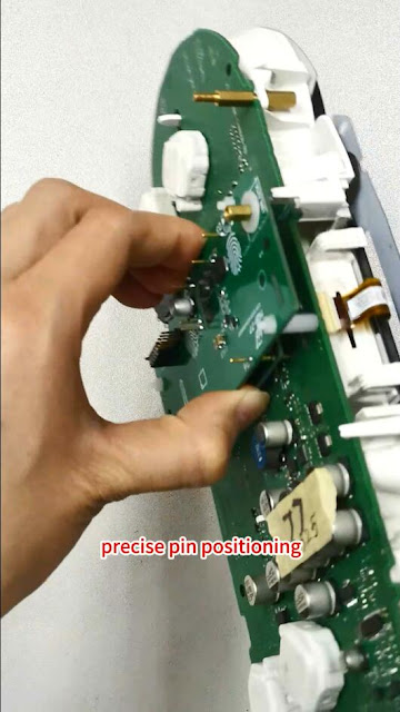 Install ACDP Module 33 Lock Fastening Interface board 10