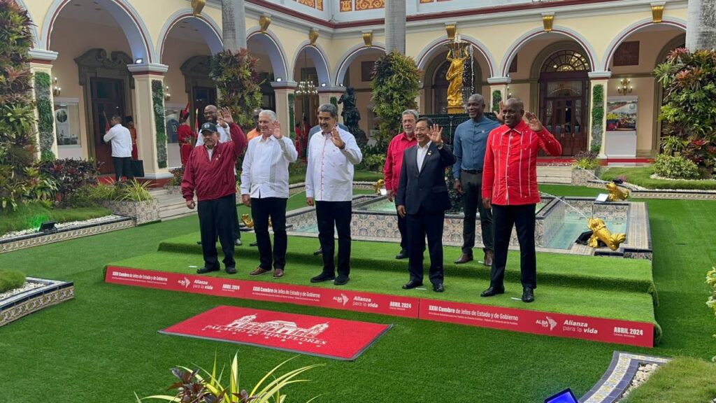 Maduro instala Cumbre de la ALBA-TCP con miras a relanzar la Celac