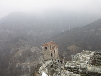Fortaleza Asenova e iglesia Santa María de Petrich, Bulgaria