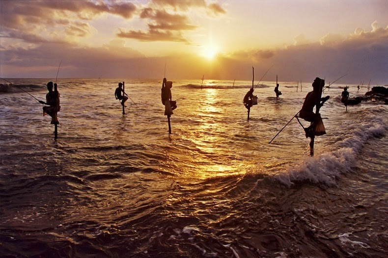 stilt-fishermen-sri-lanka-7 stilt-fishermen-sri-lanka-7