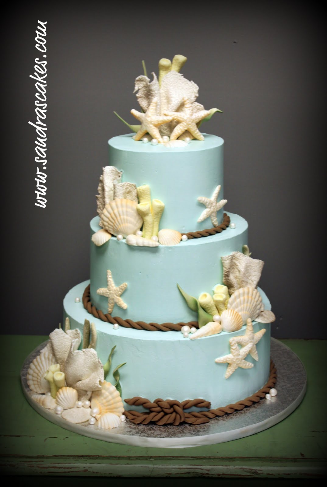  Beach  Themed  Wedding  Cakes 