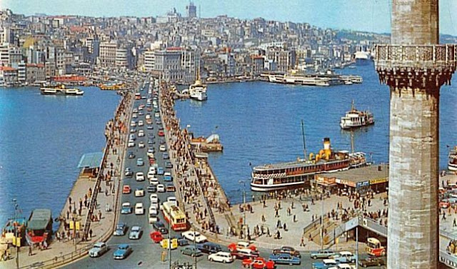 Galata Köprüsü ~ Eski İstanbul Fotoğrafları | Etiket Haber