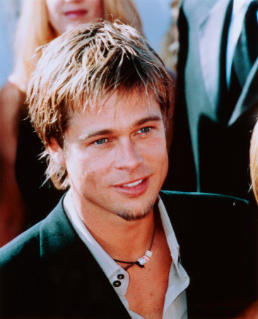 Brad Pitt on Momeces  Brad Pitt