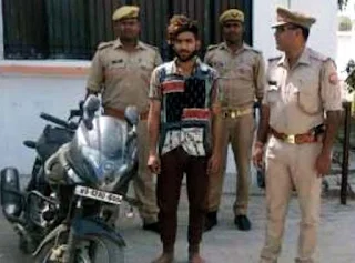 पंवारा पुलिस ने चोरी की बाइक के साथ एक को किया गिरफ्तार | #NayaSaberaNetwork