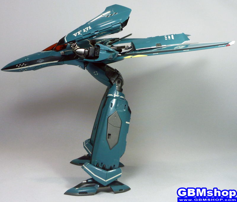 Macross Frontier VF-171 Nightmare Plus General Machine GERWALK Mode