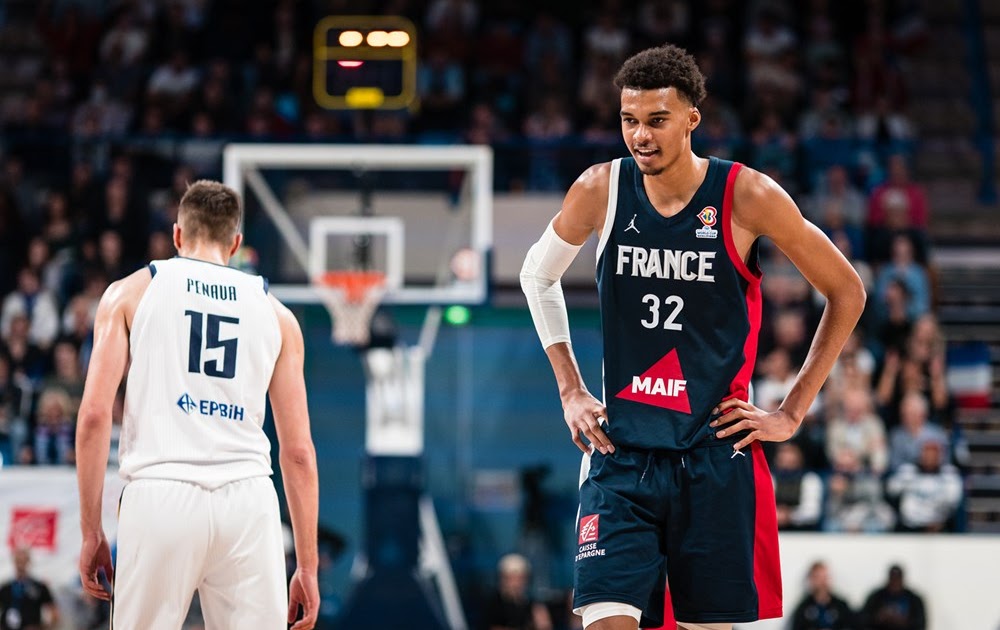 2 Jogadores de basquete Jogos de tiro - China Jogo de tiro de basquetebol e  basquetebol preço