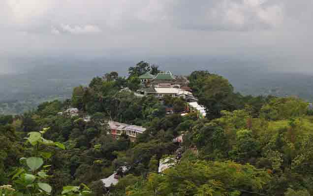 Wisata Kota Kudus Colo Muria Makam Sunan Muria