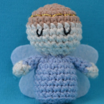 http://esunmundoamigurumi.blogspot.com.es/2016/10/patron-angel.html?m=0