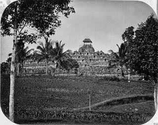 Biara di Budur istilah awal Candi Borobudur 