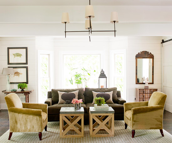 Modern Furniture: 2013 Country Living Room Decorating Ideas from BHG