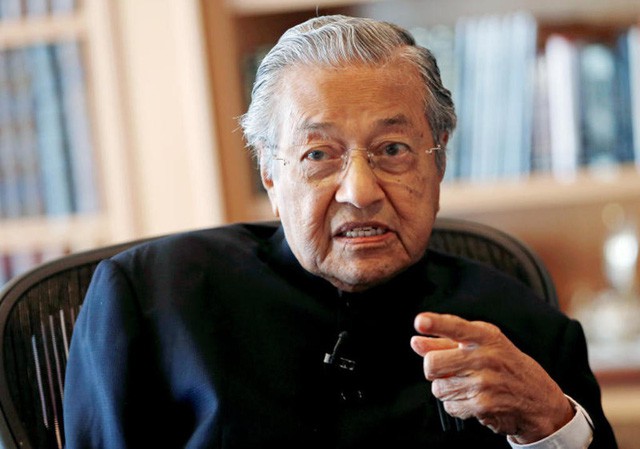 Thủ tướng Malaysia cảnh báo Việt Nam sẽ sớm vượt qua 