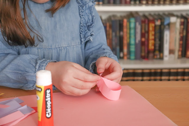 activité collage maternelle