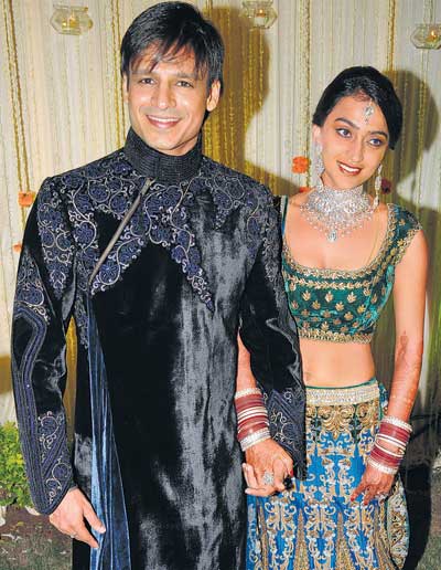 Vivek Oberoi Wedding Pictures on Vivek Oberoi And Priyanka Alva Wedding Exclusive Pictures