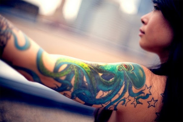 Amazing Tentacles Tattoo Girls Full HD Wallpapers