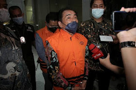 Budhi Sarwono Dituntut Penjara 12 Tahun Denda 700 Juta