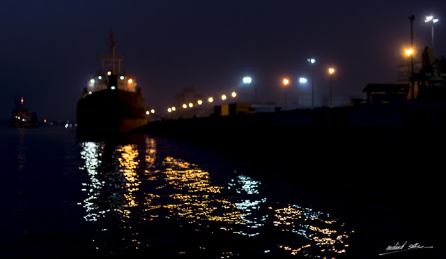 Lights and reflection at Kochi - 2 (www.milind-sathe.com)