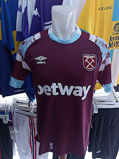 Jual Jersey Westham Home 2022/2023 di toko jersey jogja sumacomp, harga murah barang berkualitas