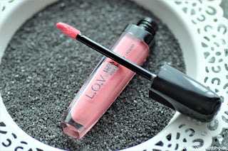 Review: 3x LOVlicious Caring Volume Gloss Nr. 130 Radiant Pink - www.annitschkasblog.de