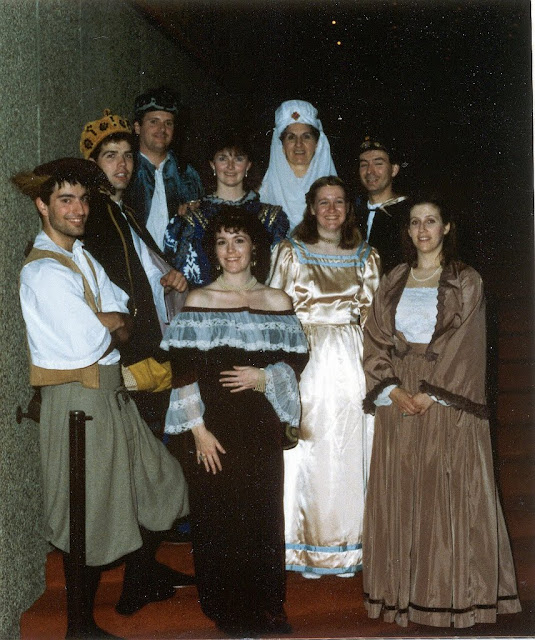 Loved those costumes -- all from Ottawa Little Theatre -- thx Susan!