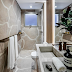Banheiro estreito rústico e sofisticado com cores neutras e mix de elementos!