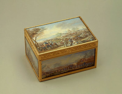 antique snuff box