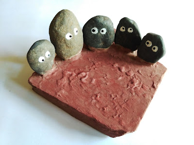 Aniket Dabhade - VU3LOL made Stone Art - Family Gathering diya/Lamp stand for garden decoration