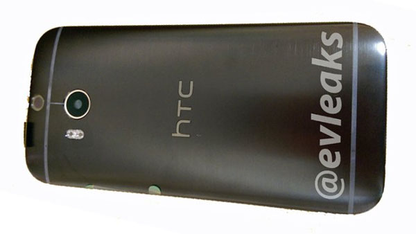 Ini Penampakan HTC One M8 Warna Hitam