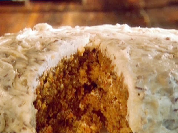 Paula Deen Cake Recipes: Grandma Hiers' Carrot Cake