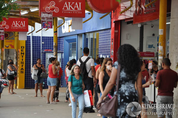 FILAS  E AGLOMERAÇÃO NOS BANCOS  NA PANDEMIA DE COVID-19