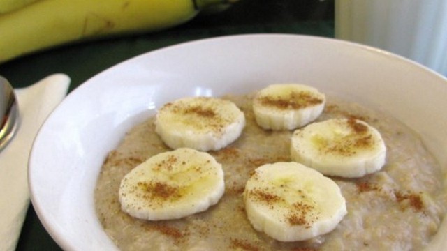 RESEP KULINER INDONESIA: SWEAT BANANA OATMEAL