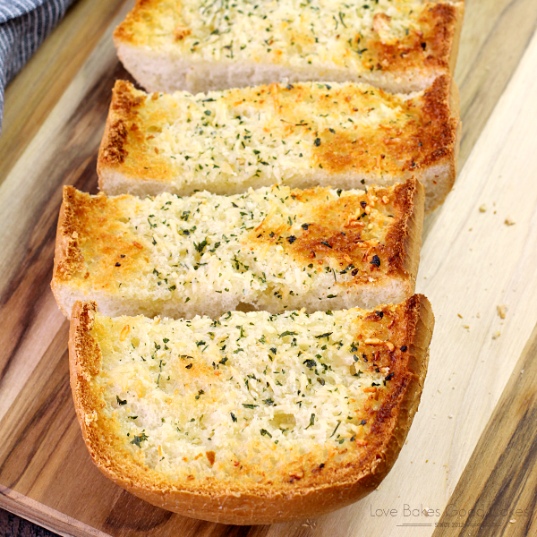 BEST Garlic Bread