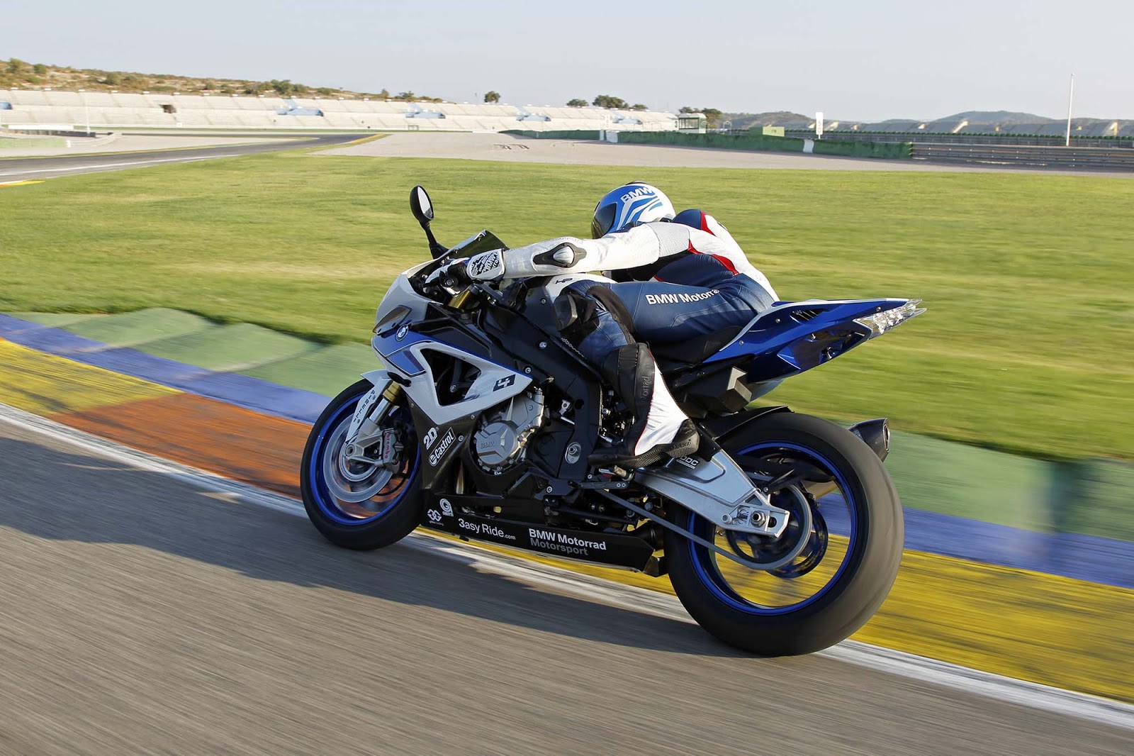 BMW S1000RR HP4 2013 ~ Bike Special